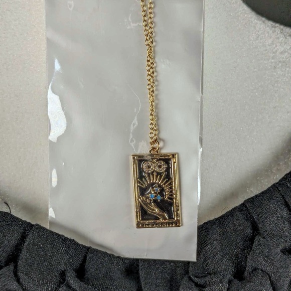 NWT Tarot Card Necklace with Real Gold Plated Chain - the  Magician - Picture 2 of 2